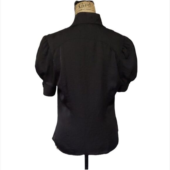 ✨Tie Mock Neck Short Sleeve Print Blouse✨ - Picture 4 of 6